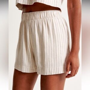 Abercrombie & Fitch Women’s Linen-Blend Pull-On Shorts